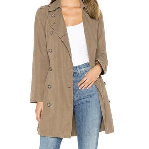 Bb Dakota light trench